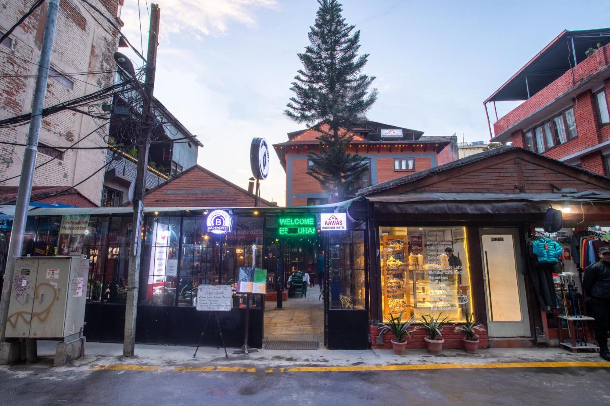 Aawas Boutique Hotel Katmandu Kültér fotó